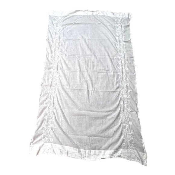 Martha Stewart White Embroidered Cotton Table Runner Console Tablecloth  60" X 3 - Picture 2 of 6